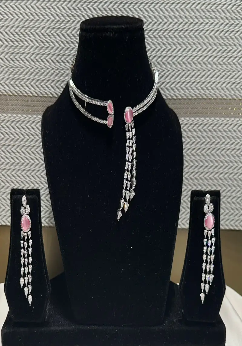 ORNAMENT SET