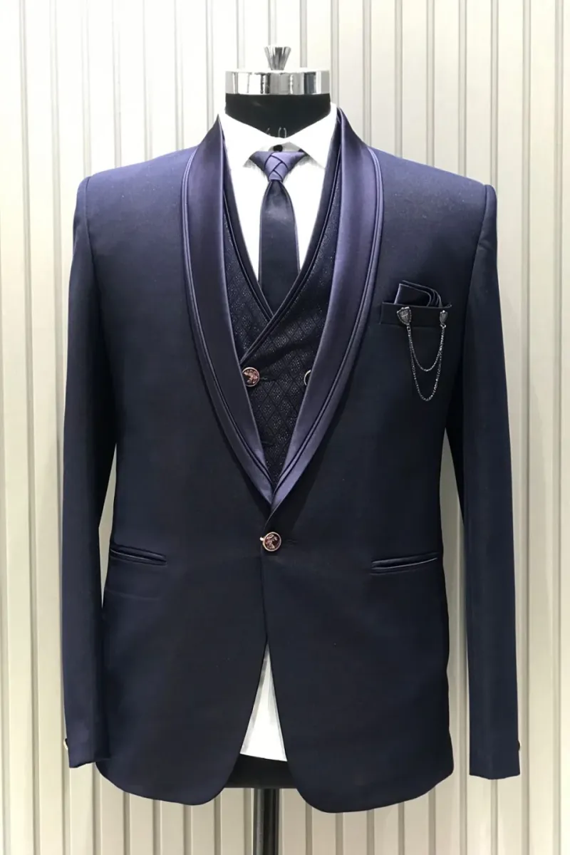 SUIT
