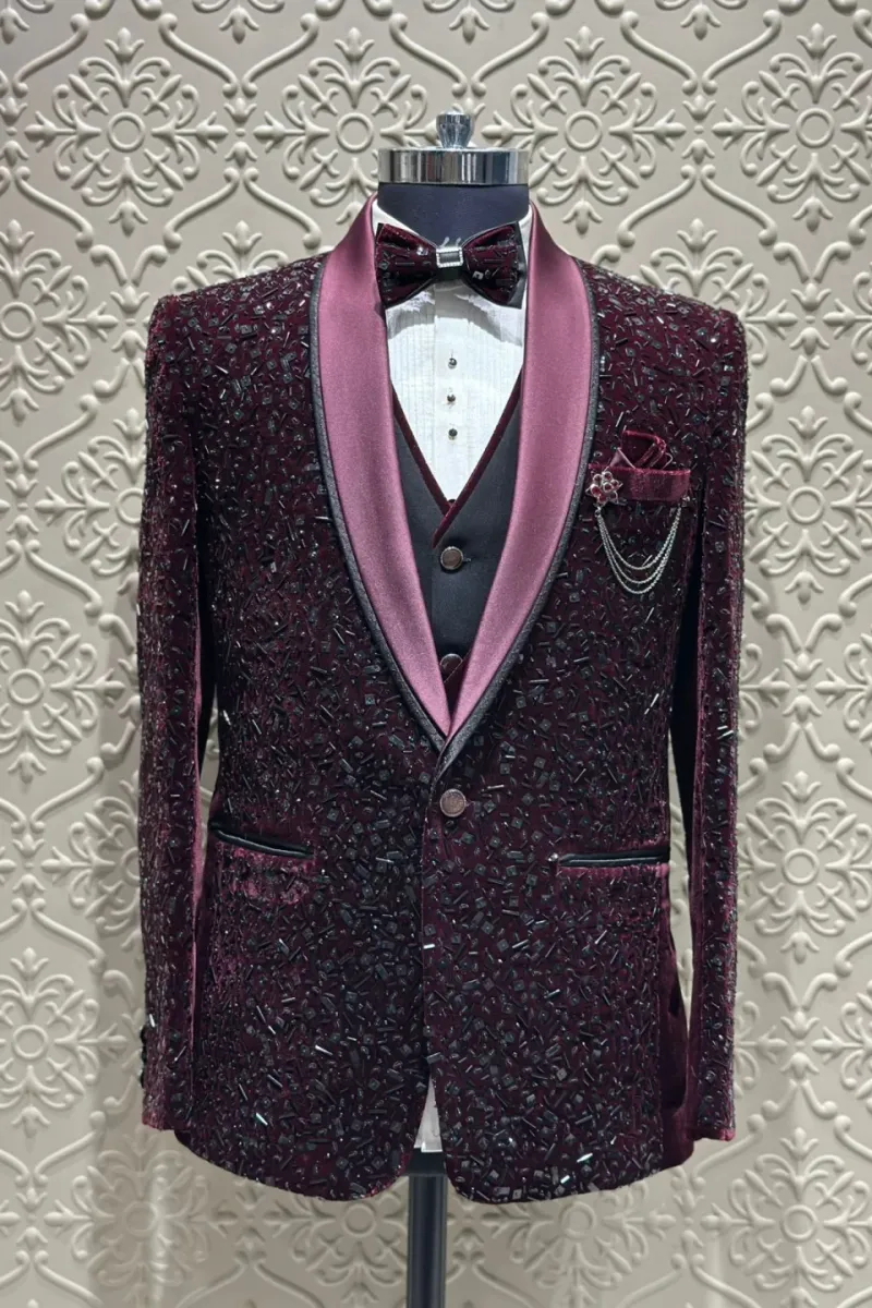 SUIT