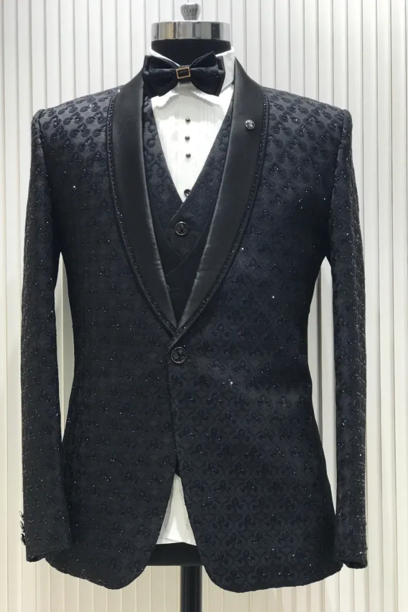 SUIT