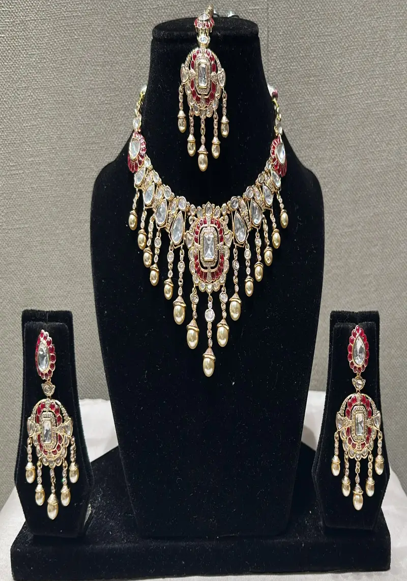 ORNAMENT SET