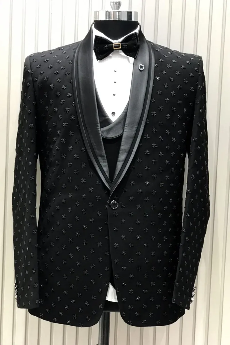 SUIT
