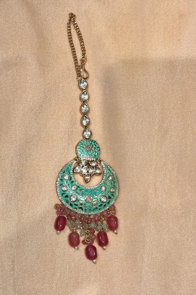 MAROON MANGTIKKA