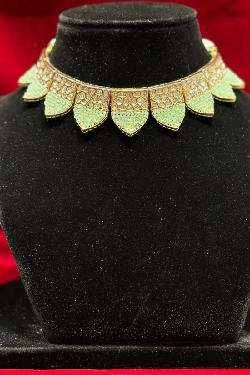 ORNAMENT SET