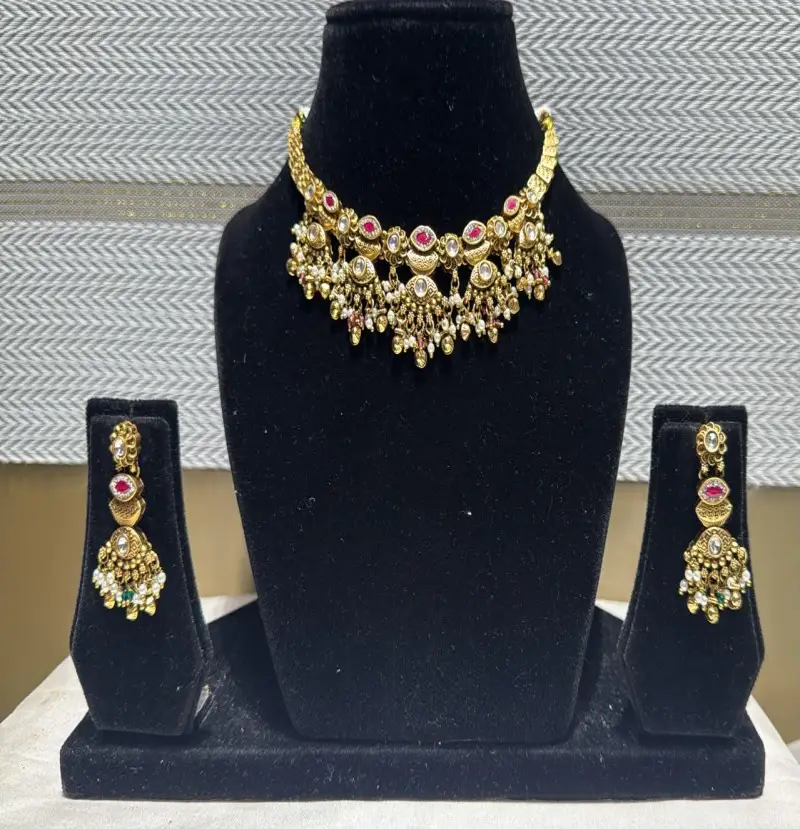 ORNAMENT SET
