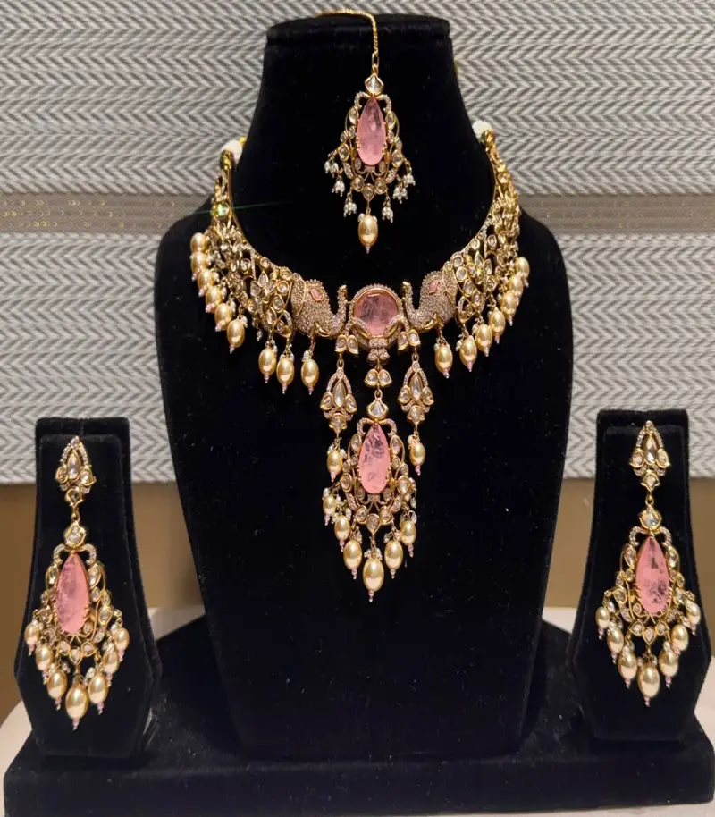 ORNAMENT SET