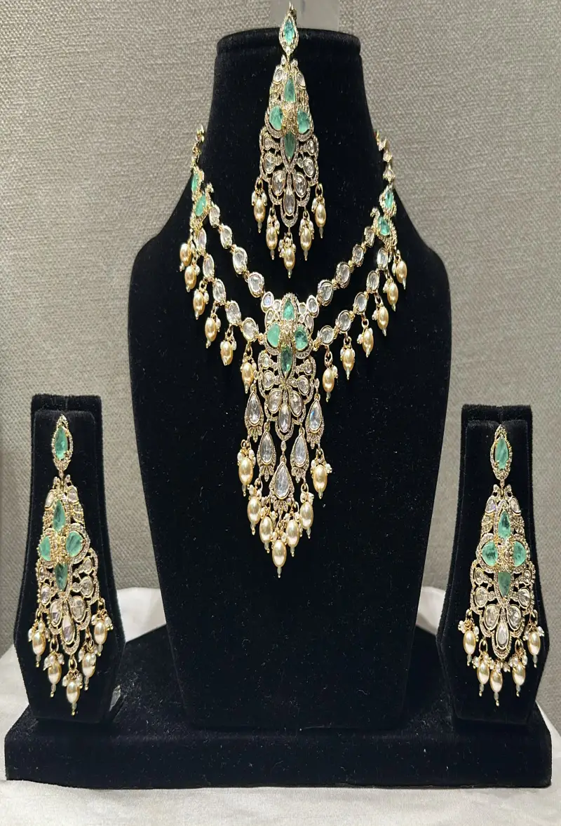 ORNAMENT SET