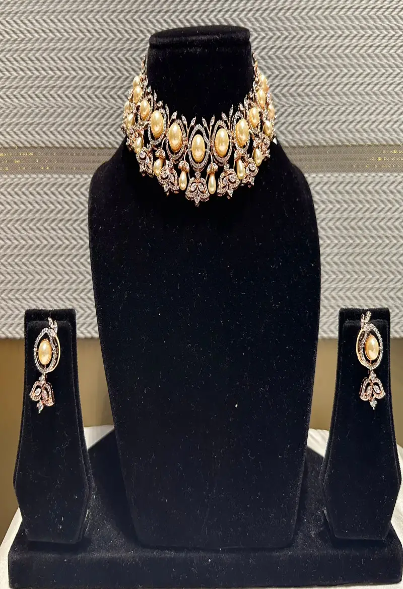 ORNAMENT SET