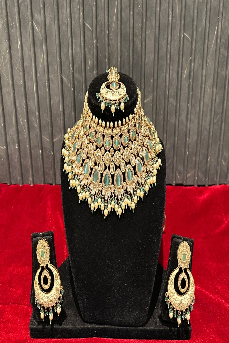 ORNAMENT SET