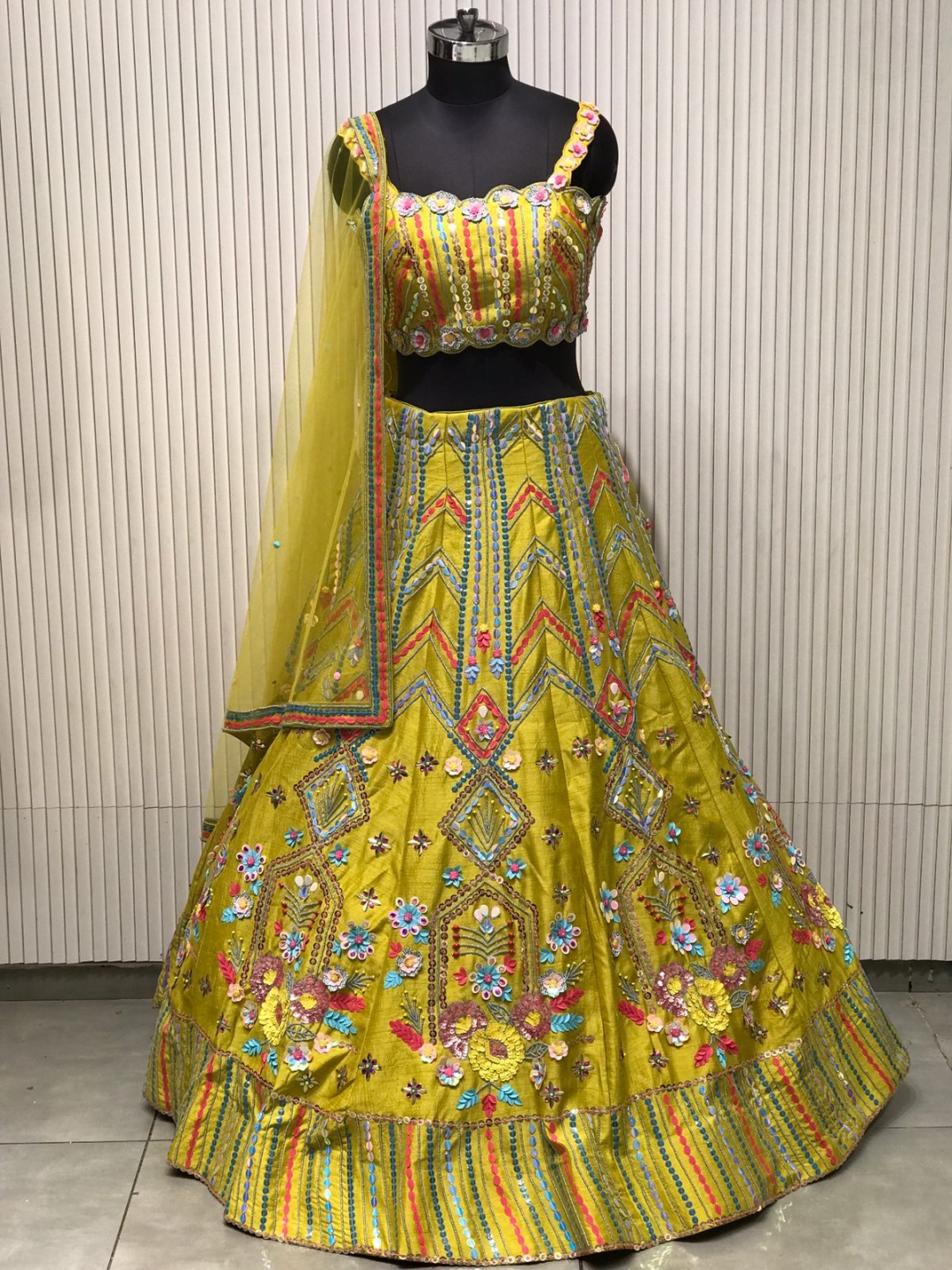 LEHENGA